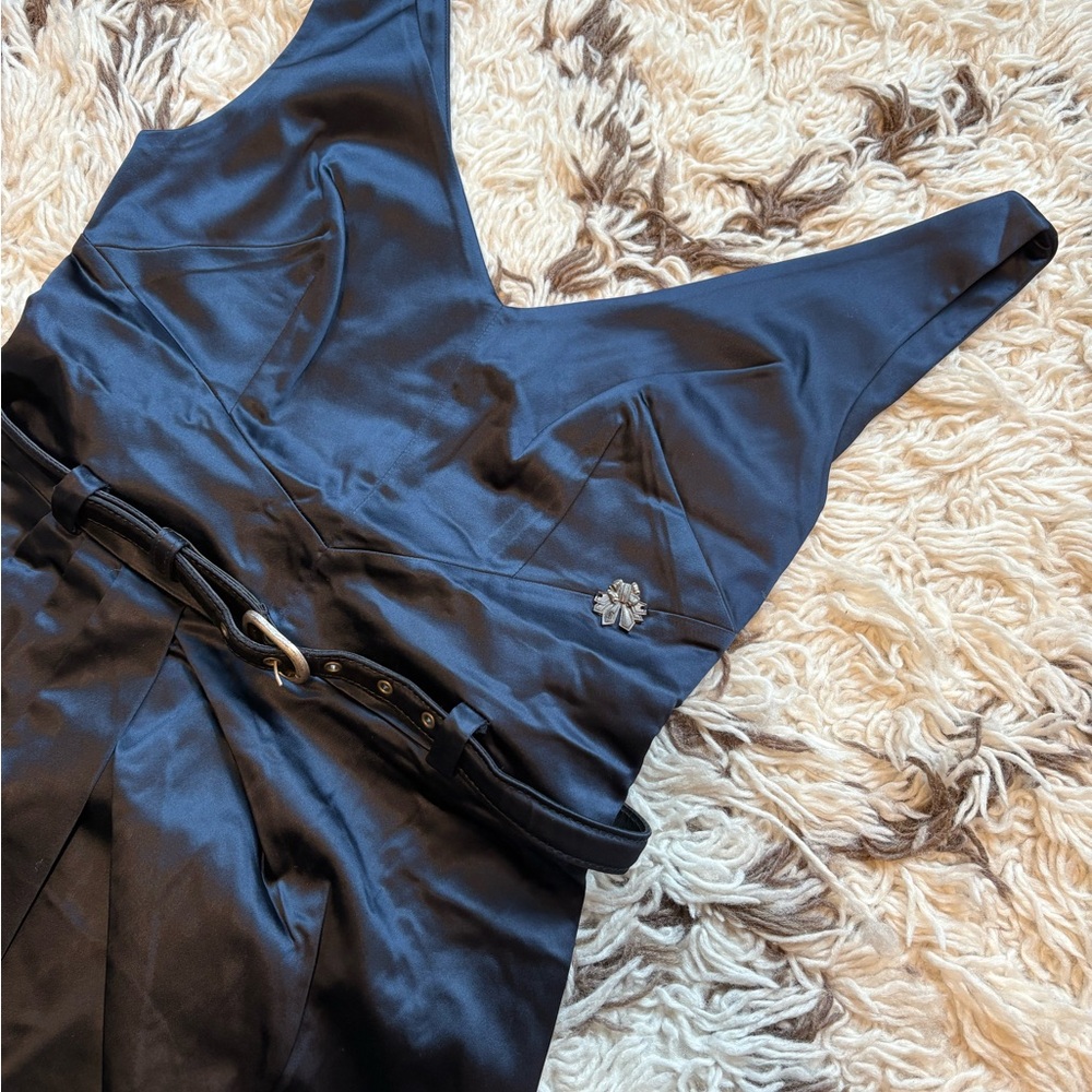 Galliano Elegant Black Sleeveless Dress with Belt